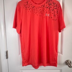 LG Orange Short Sleeve Tee with Decorative Pattern